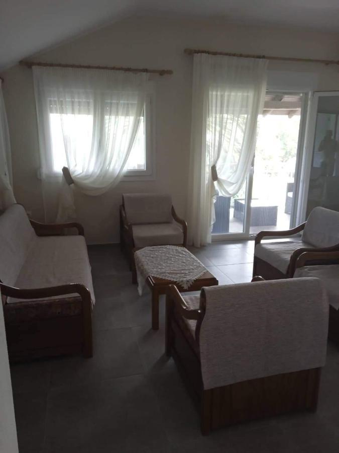 Villa Fotis View Paralía Skotínis Екстериор снимка