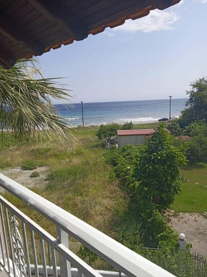 Villa Fotis View Paralía Skotínis Екстериор снимка